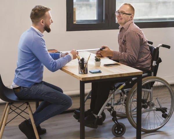 6 manager working together with disabled worker scaled 1